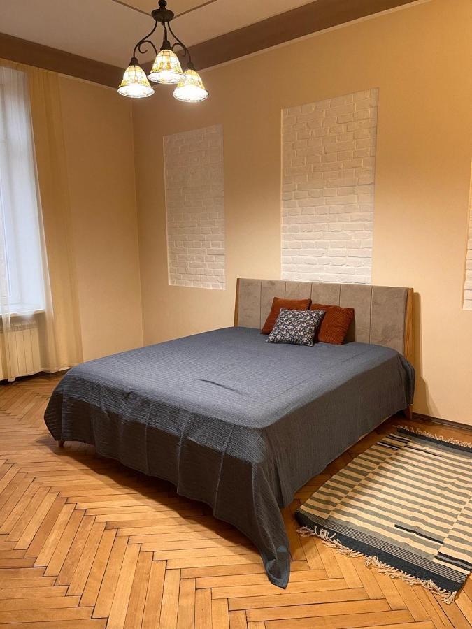Happy Apartment On Kopernik 30 Lviv Luaran gambar